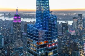 Nespecifikovaný výhled na destinaci New York nebo výhled na město při pohledu z apartmánu