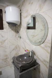 Koupelna v ubytování Royal Cairo Hotel