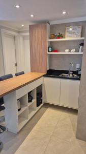 Η κουζίνα ή μικρή κουζίνα στο Estudio Canela Centro +13 φωτογραφίες