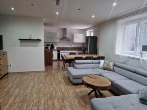 Gallery image of Apartmán v súkromí in Vyhne