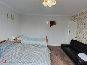 Gallery image of 2 Bedroom Flat in Quinton