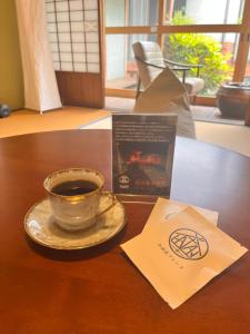 Принадлежности для чая и кофе в 平田屋 明治の間 -Hirataya Meiji- 父母ケ浜4分