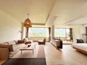 Yangshuo One Thousand and One Courtyard Views B&B的休息区