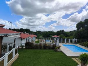 Πισίνα στο ή κοντά στο Les papillons Doré- Mango