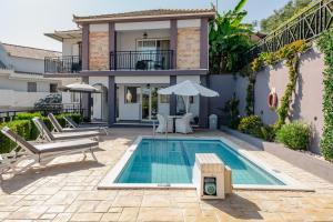 Πισίνα στο ή κοντά στο Villa Naisy
