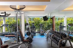 The fitness centre and/or fitness facilities at Angsana Lang Co