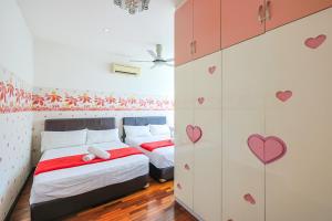 Fotografie z fotogalerie ubytování Serene Pool Villa -Luxury Stay with Relaxing Vibes -Clover Home v destinaci Kajang