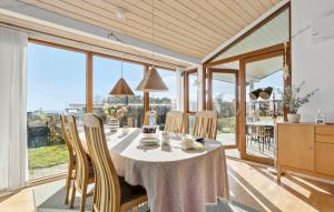 Nápoje v ubytování Holiday Home Solbakkevej R