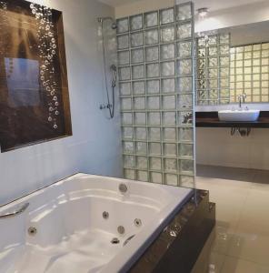 Photo de la galerie de l'établissement Hotel Palace, à Cachoeiras de Macacu