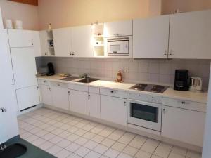 Η κουζίνα ή μικρή κουζίνα στο Ferienwohnung Bär In Baiersbronn