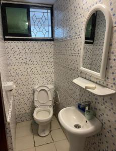Gallery image of Premiere Maison GuestHouse in Limbe