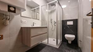 Kúpeľňa v ubytovaní Apartments Mikulan Nara