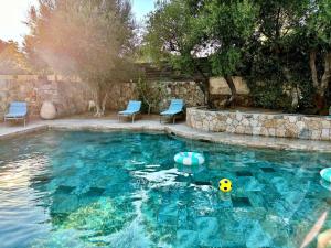 Πισίνα στο ή κοντά στο Villa La Crique - Piscine vue montagne climatisé