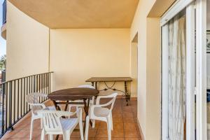 A balcony or terrace at Apt Sol y Mar 2 dorm Playa Riells