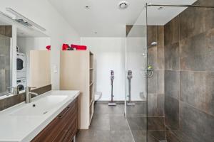 Galeriebild der Unterkunft Enclos de Châtillon - Grand jardin dépendance in Jouy-en-Josas