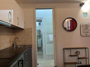 Kuchyňa alebo kuchynka v ubytovaní Residenza Pedrotti