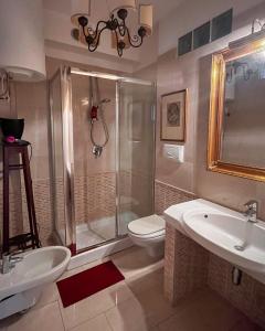 A bathroom at Corte Cristina & Suites