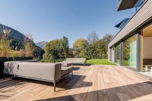 Een zitgedeelte bij Luxus Chalet Skilift fußläufig Bergblick & Wellness