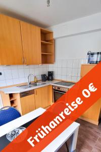Kuchyň nebo kuchyňský kout v ubytování Monteurhaus in Hemer - Gemeinschaftsnutzung Küche und Bad