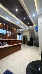 Móttaka eða anddyri á Hotel PRAKASHAM
