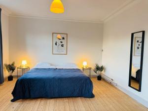 Postel nebo postele na pokoji v ubytování aday - Beautiful and Spacious 4 bedroom - Heart of Aalborg