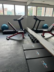 Fitness centrum a/nebo fitness zařízení v ubytování Mi Hotel Sandiego