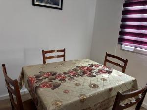Postel nebo postele na pokoji v ubytování Alojamientos Capri