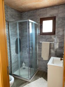 Phòng tắm tại casa caminho da praia +18 ảnh