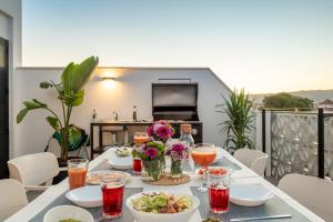 Jídlo v vily nebo okolí