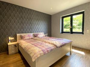 Gallery image of Ferienwohnung Am Weiher Wohnung 4 Für 4 Personen in Nideggen