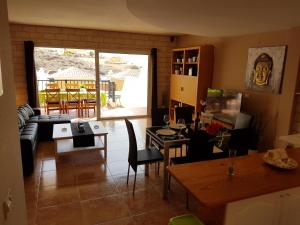 Posezení v ubytování Villa Roque Del Conde 3Mit Traumhaftem Meerblick