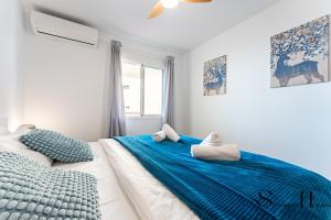 Postel nebo postele na pokoji v ubytování Beachside Retreat with Private Terrace + 29 fotografií