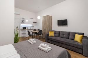 Kuchyň nebo kuchyňský kout v ubytování DeMar Apart Chehova