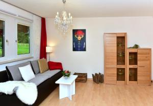Χώρος καθιστικού στο Appartement In Saig Mit Garten Und Grill
