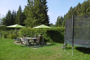 Vonkajšia záhrada v ubytovaní Ferienwohnung Friesenhof Blank In Sulzberg