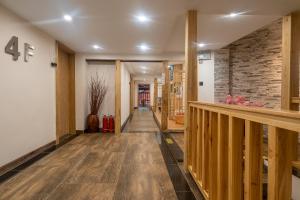 Fotografie z fotogalerie ubytování 西江云亭轻奢全景民宿千户苗寨观景台店 v destinaci Leishan