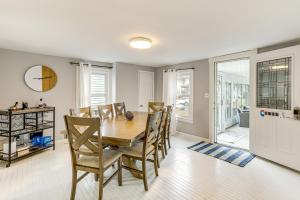 Fotografie z fotogalerie ubytování 1 Mi to Bradley Beach Family-Friendly Home! v destinaci Bradley Beach