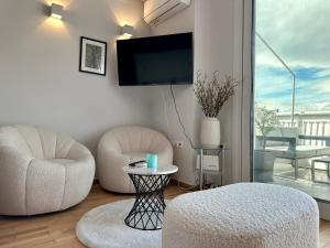 Posezení v ubytování R1 Blue Paradise Private Terrace Jacuzzi