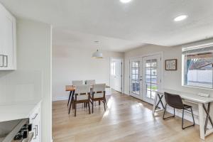 Billede fra billedgalleriet på Patio Seating and Fire Pit Family Home in Chandler! i Chandler + 19 billeder