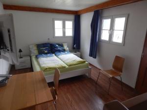 Hostel Le Chandelier客房内的一张或多张床位