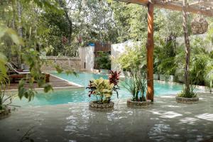 Het zwembad bij of vlak bij Jungle Resort Suite with Private Pool near Tulum