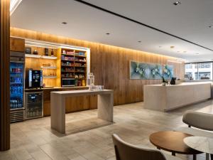 Salone o bar di Wyndham Garden Guatemala City