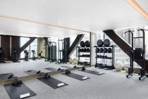 Fitness centrum a/nebo fitness zařízení v ubytování The St. Regis Hong Kong