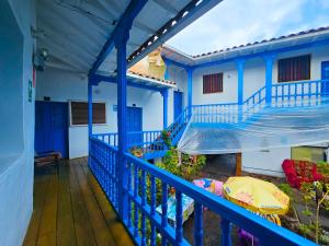 Hospedaje Euro's De San Blas的阳台或露台