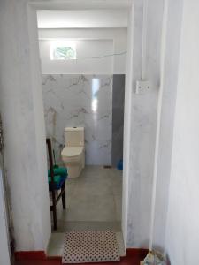 Ένα μπάνιο στο Inuli Coco Hut