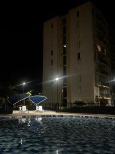 Bazén v ubytování Apartamento de descanso Peñalisa Ricaurte nebo v jeho okolí
