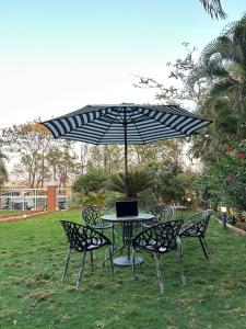 Gallery image of YOLO villa in Pirangut