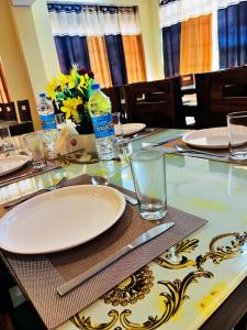 Φαγητό σε αυτό το ξενοδοχείο ή κάπου εκεί κοντά