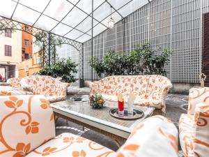 Posezení v ubytování Raeli Hotel Lazio