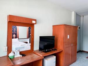 TV a/nebo společenská místnost v ubytování The Northern View Hotel + 18 fotografií